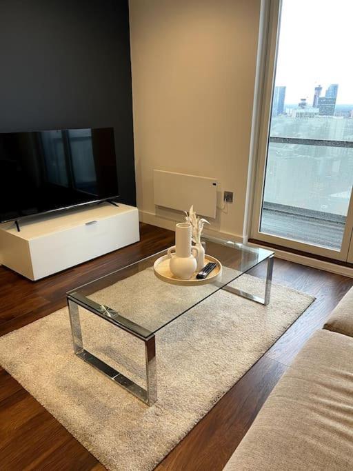 Lovely 2-Bedroom Condo With Balcony Mánchester Exterior foto